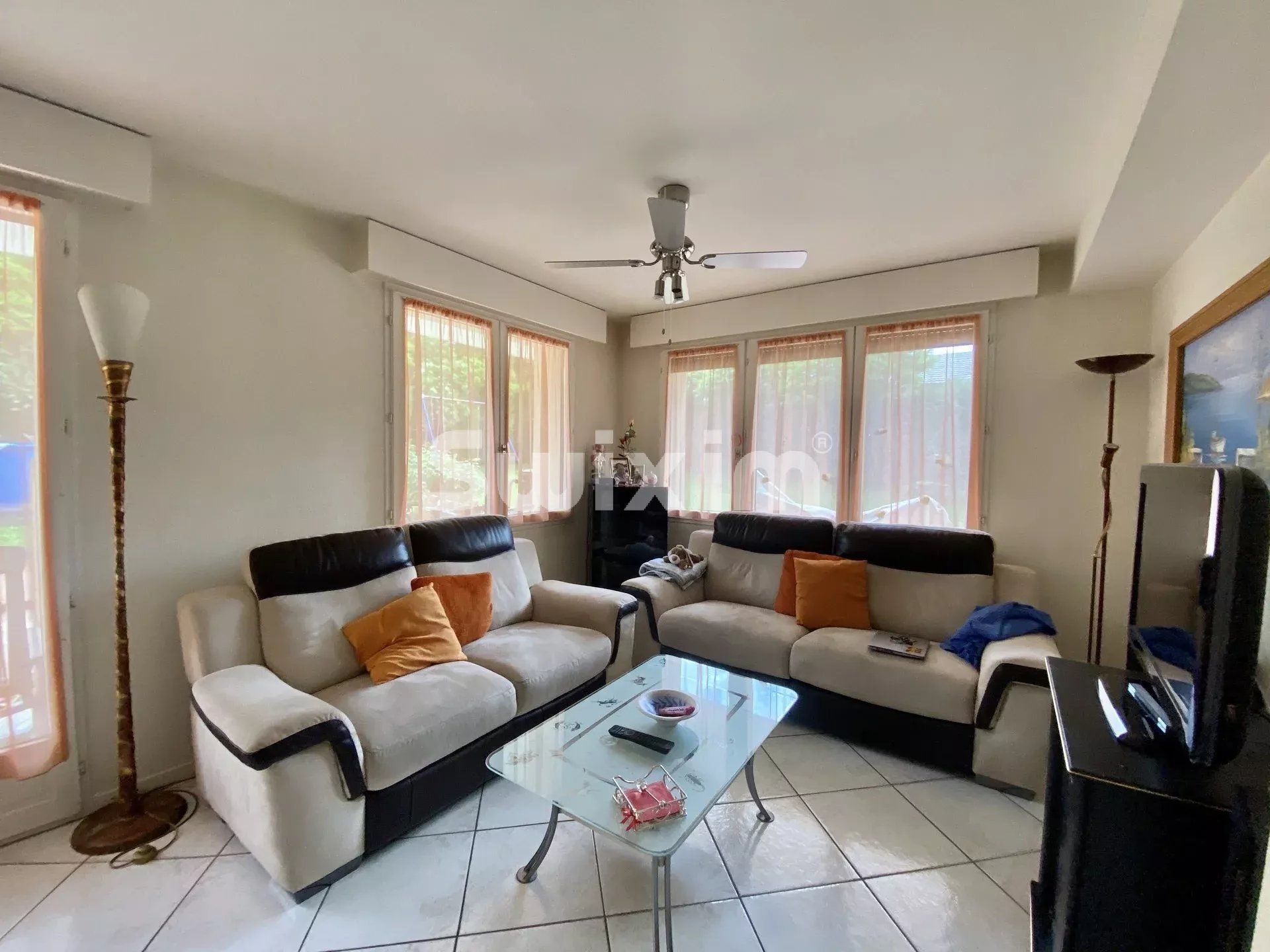 Vente Maison Ferney-Voltaire 8&nbsp;Pièces 220&nbsp;m²