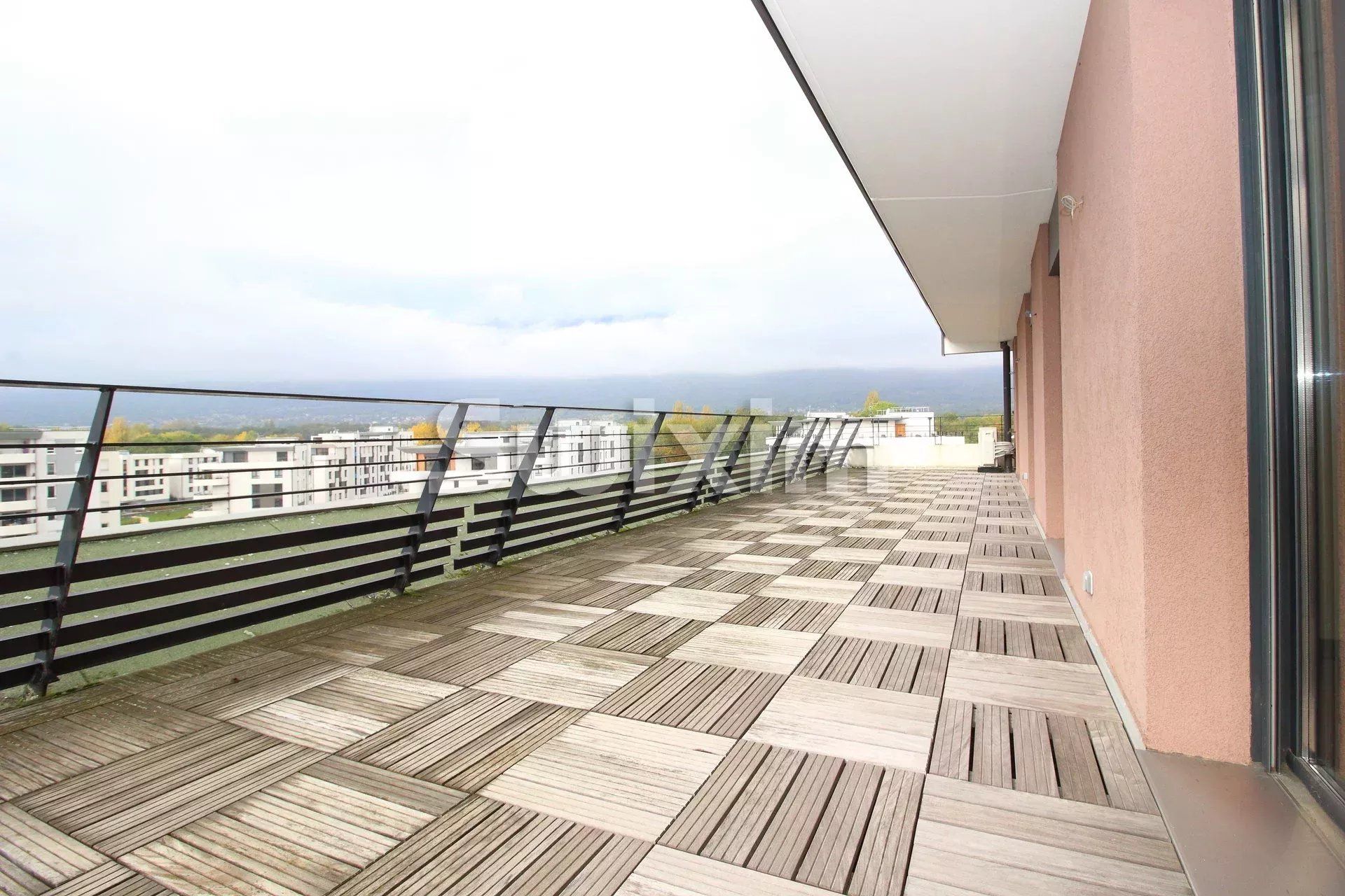 Venda Apartamento Saint-Genis-Pouilly 7 Quartos 245 m²
