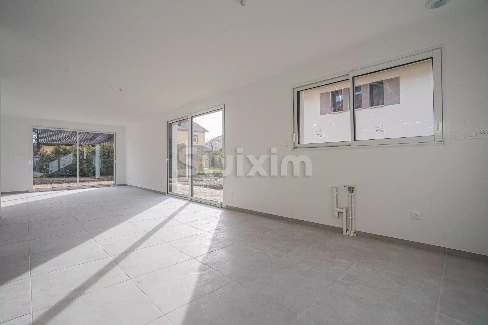 Venda Casa Saint-Genis-Pouilly 6 Quartos 146 m²