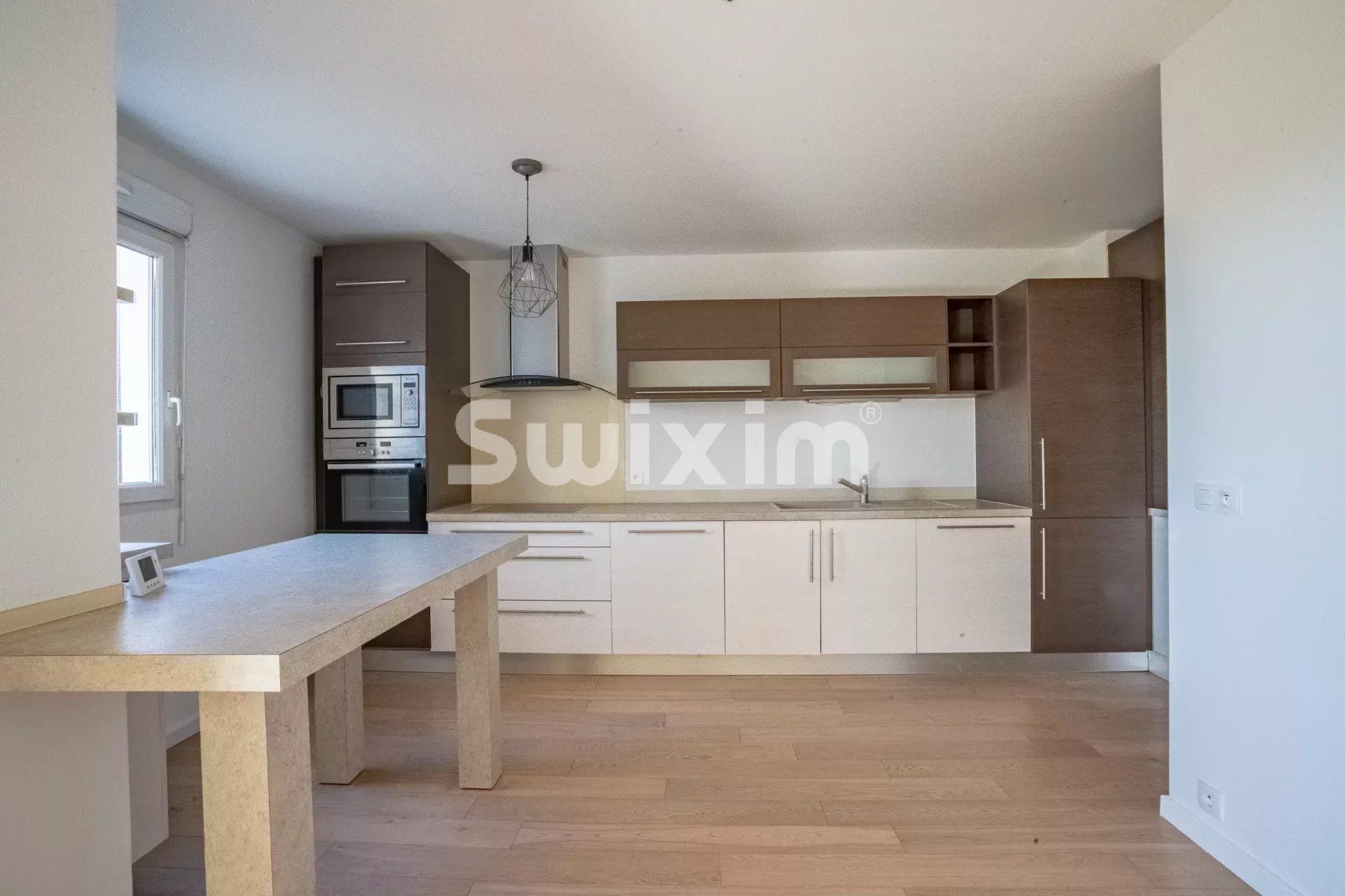 Rental Apartment Ferney-Voltaire 5&nbsp;Rooms 156.14&nbsp;m²