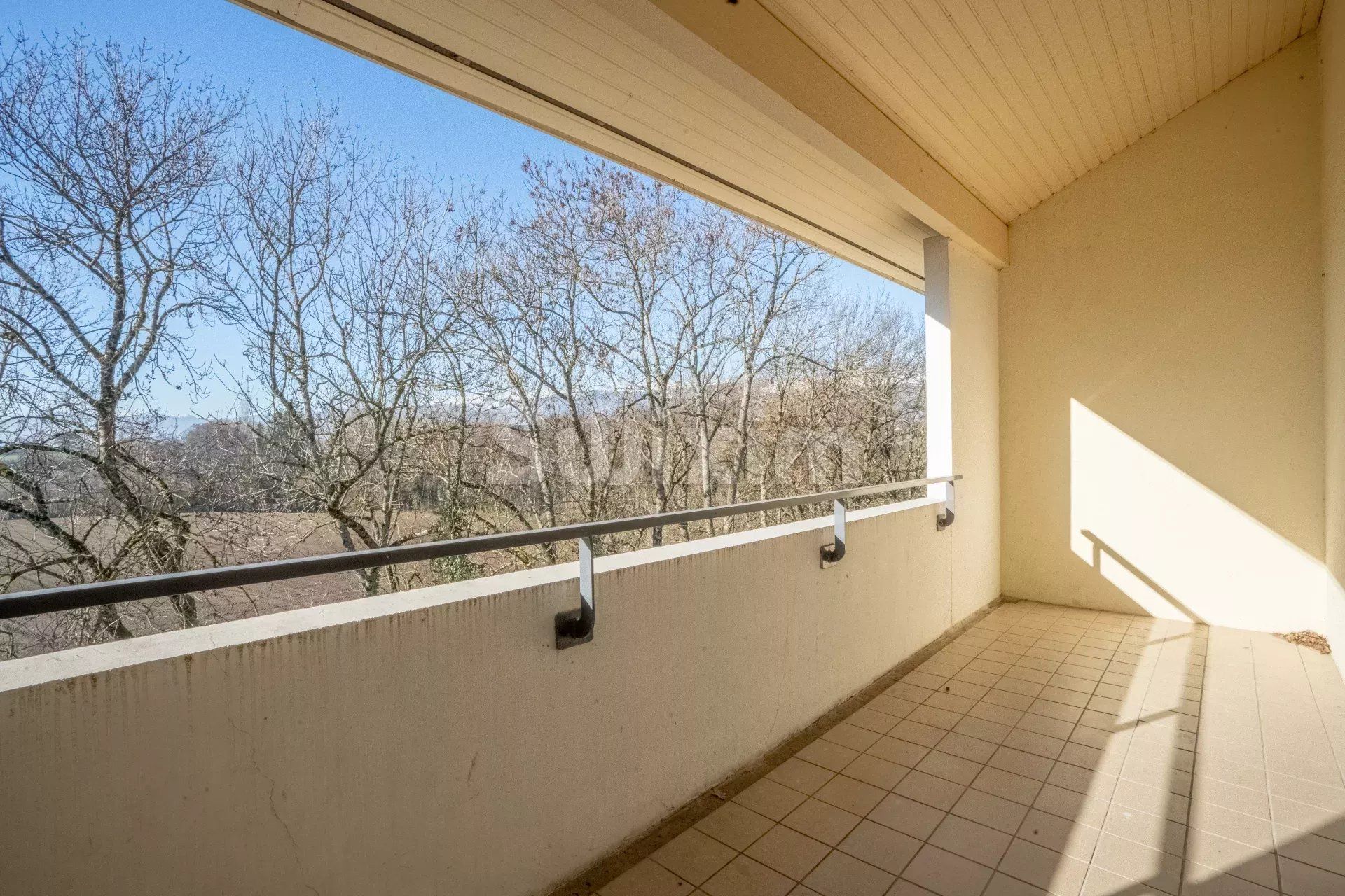 appartement 5 Zimmer zur miete auf Ferney-Voltaire (01210)