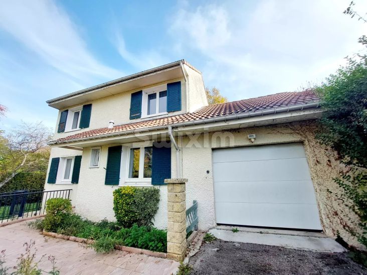 Vente Maison Échenevex 5 Pièces 138 m²