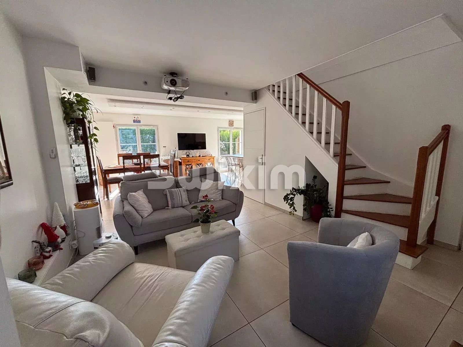 Sale House Ferney-Voltaire 6&nbsp;Rooms 133&nbsp;m²