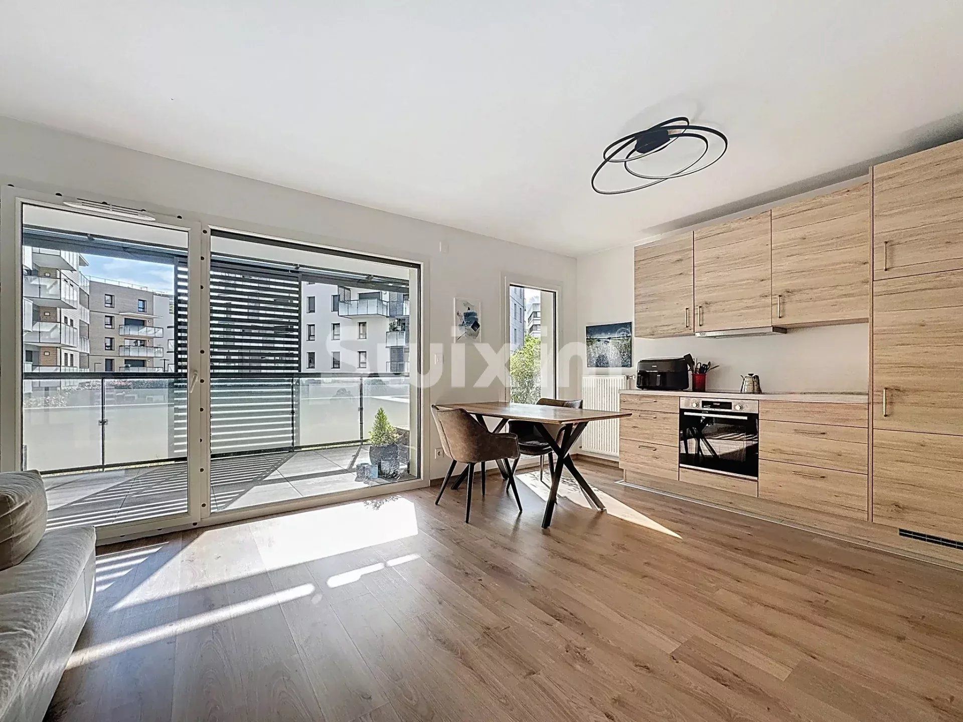 Venta Apartamento Ferney-Voltaire 3&nbsp;Salas 62.53&nbsp;m²