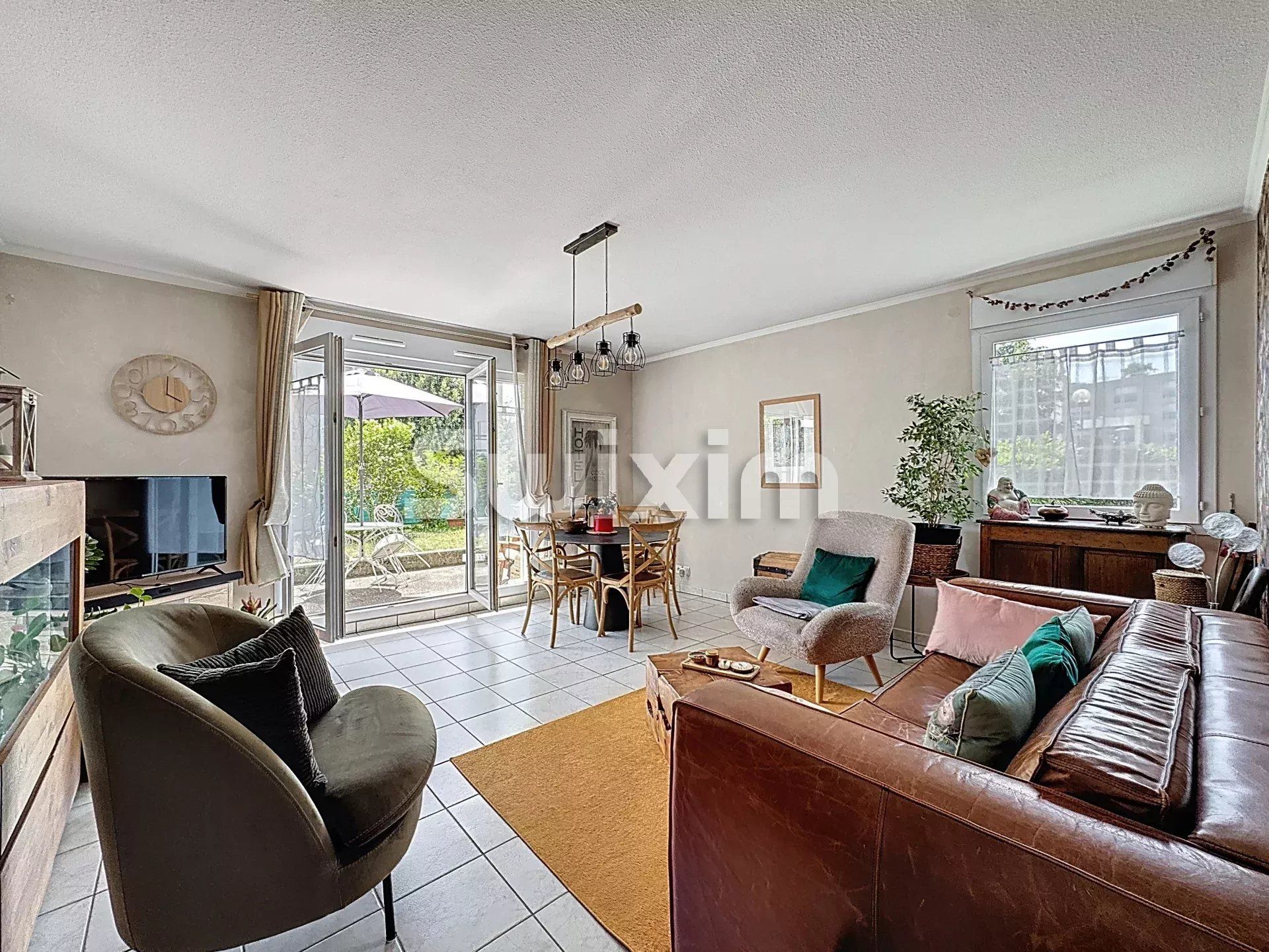 Venta Apartamento Ferney-Voltaire 3 Salas 72.9 m²