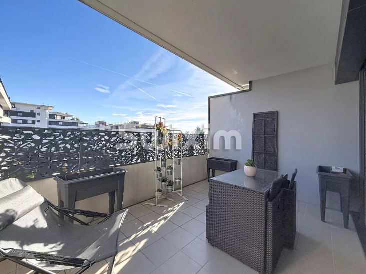 Vente Appartement Saint-Genis-Pouilly 4 Pièces 133 m²