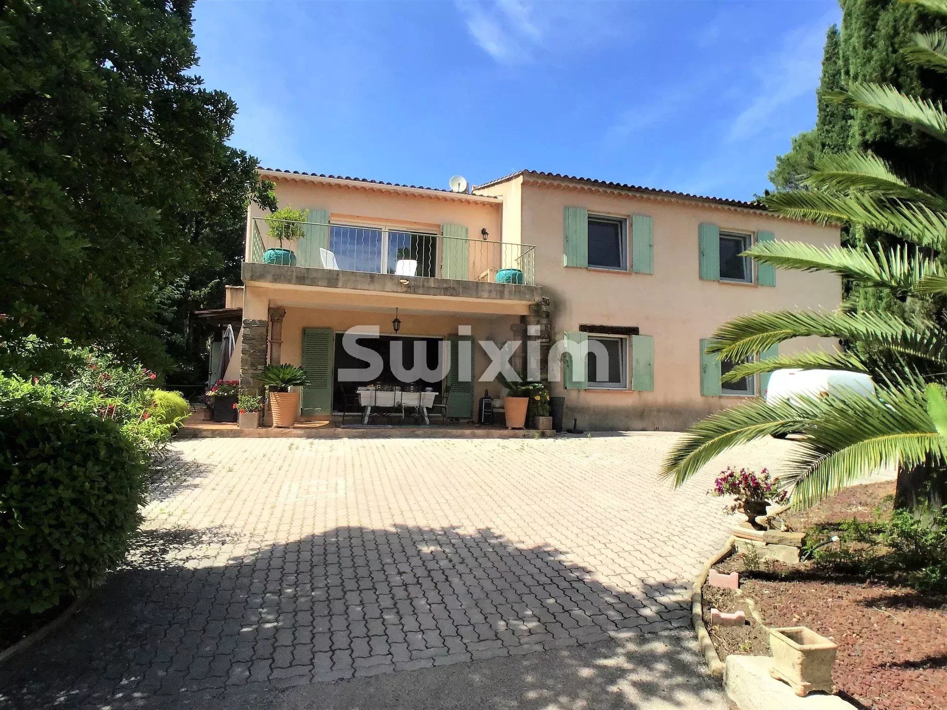 Vente Villa Cavalaire-sur-Mer 7&nbsp;Pièces 200&nbsp;m²