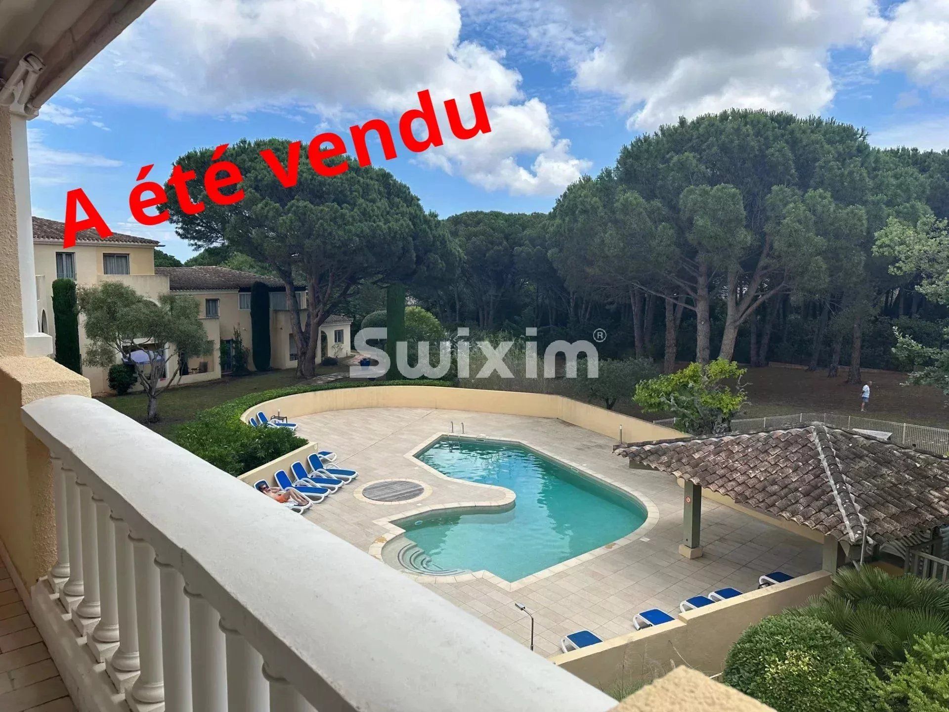 apartment 3 Rooms for sale on Gassin (83580)