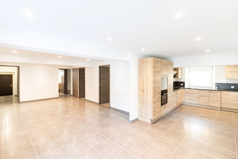 Vendita Appartamento Maîche 4&nbsp;Camere 93.61&nbsp;m²