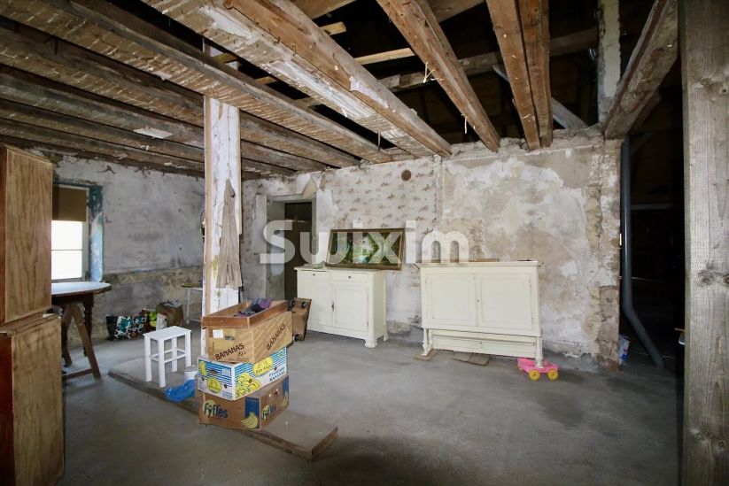 Sale Farmhouse Pontarlier 10&nbsp;Rooms 300&nbsp;m²