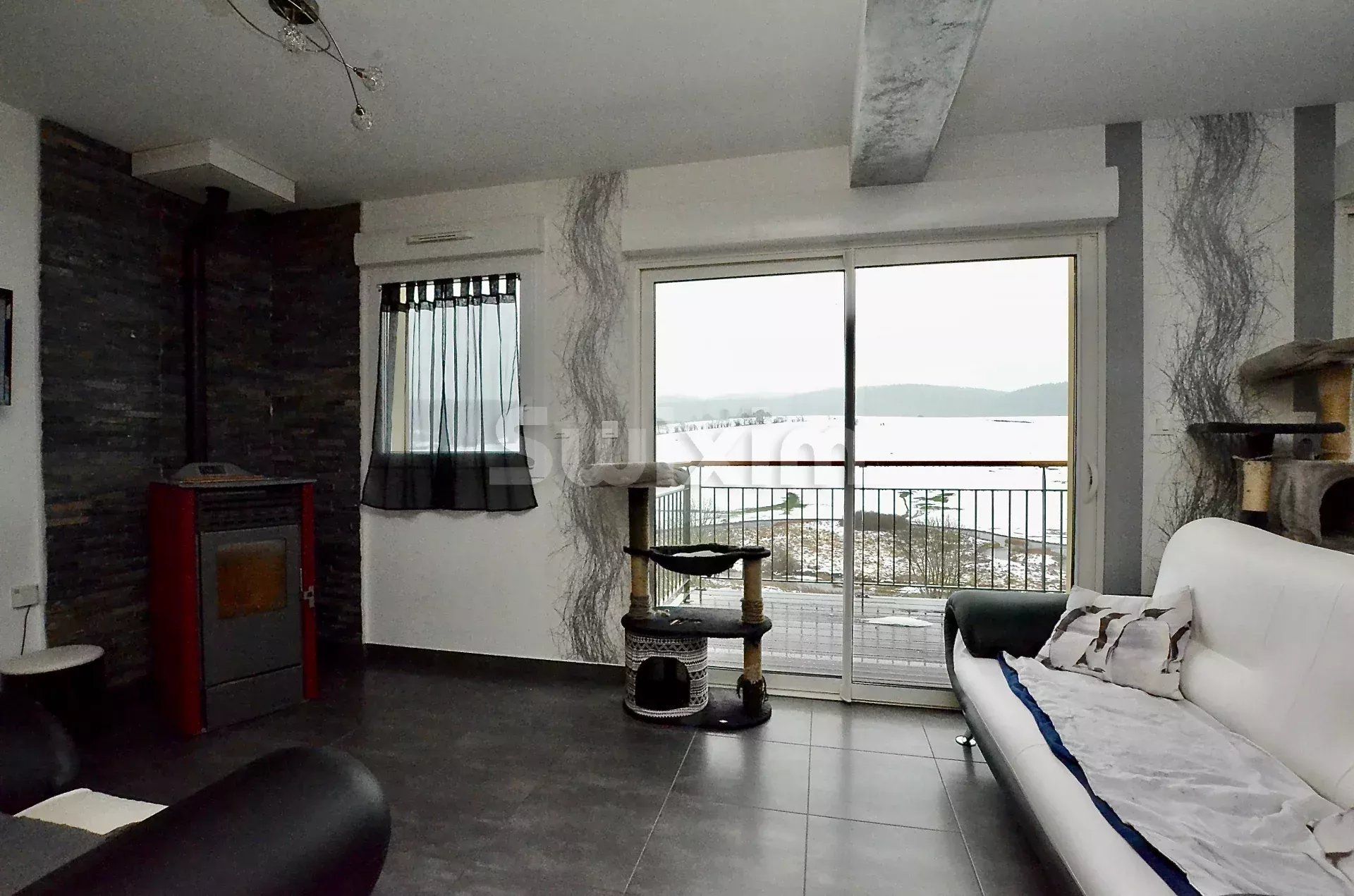 Venta Casa adosada Mouthe 5 Salas 120 m²
