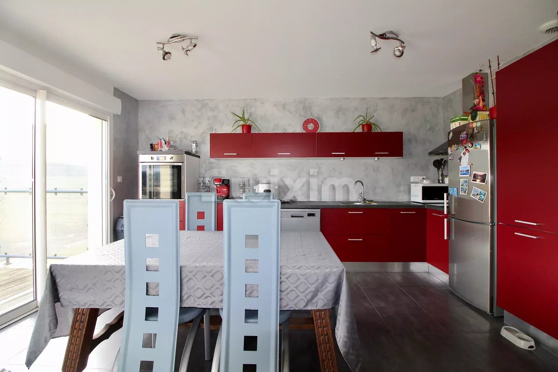 Venta Casa adosada Mouthe 5 Salas 120 m²