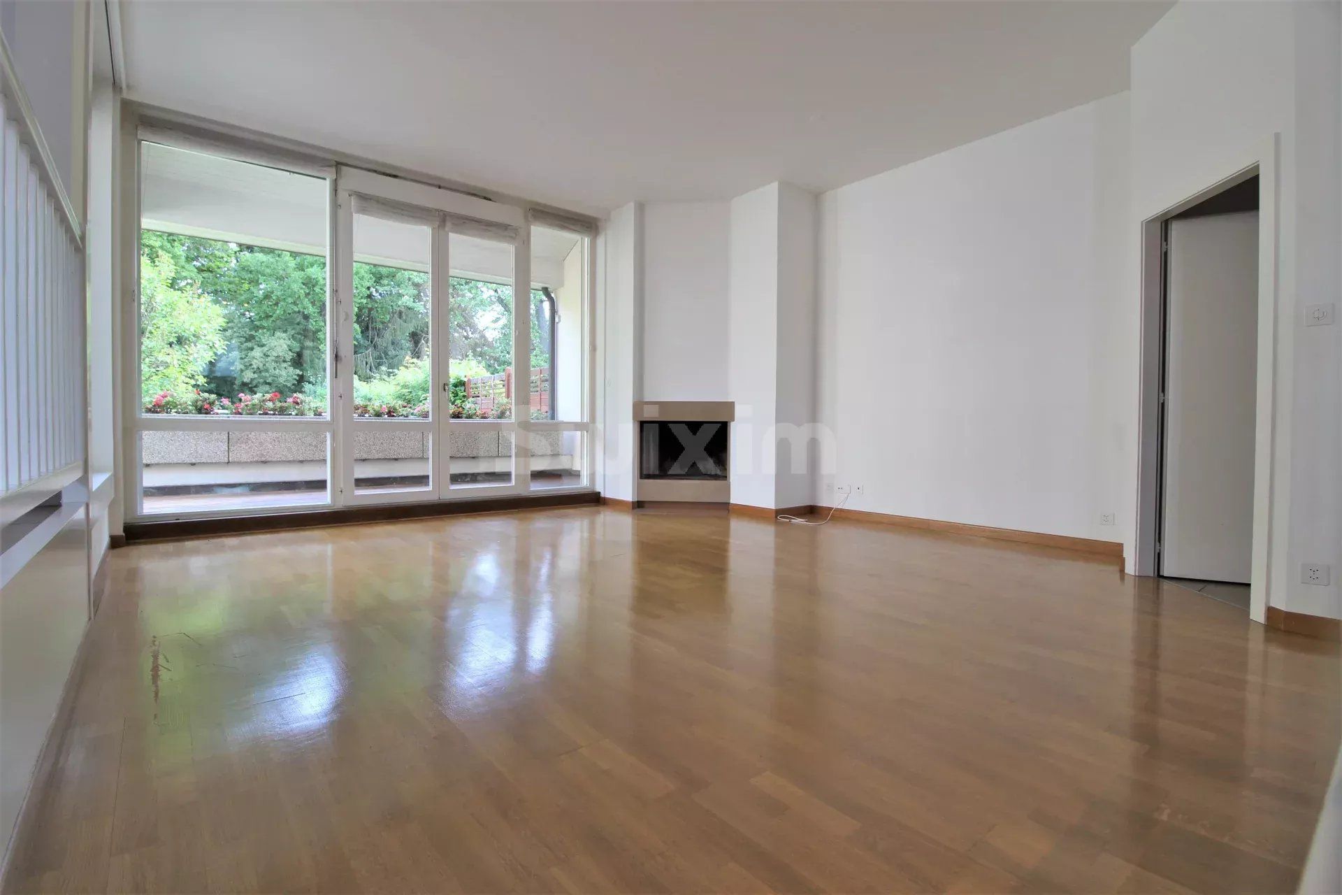 Vente Maison Troinex 9 Pièces 203 m²