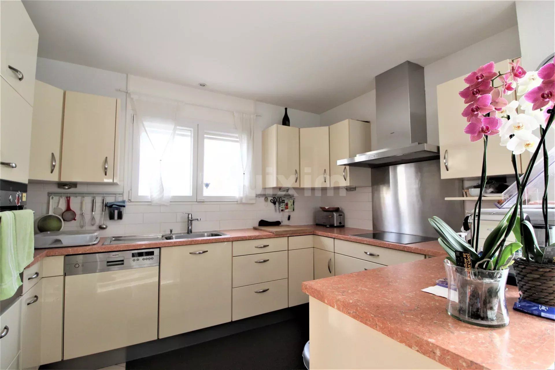 Vente Maison Plan-les-Ouates 7 Pièces 160 m²