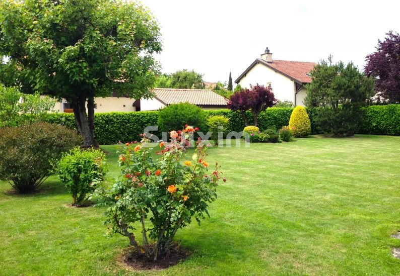 Location Maison Lancy 7&nbsp;Pièces 190&nbsp;m²