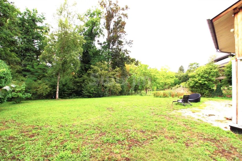 Vente Maison Vessy 9 Pièces 236 m²