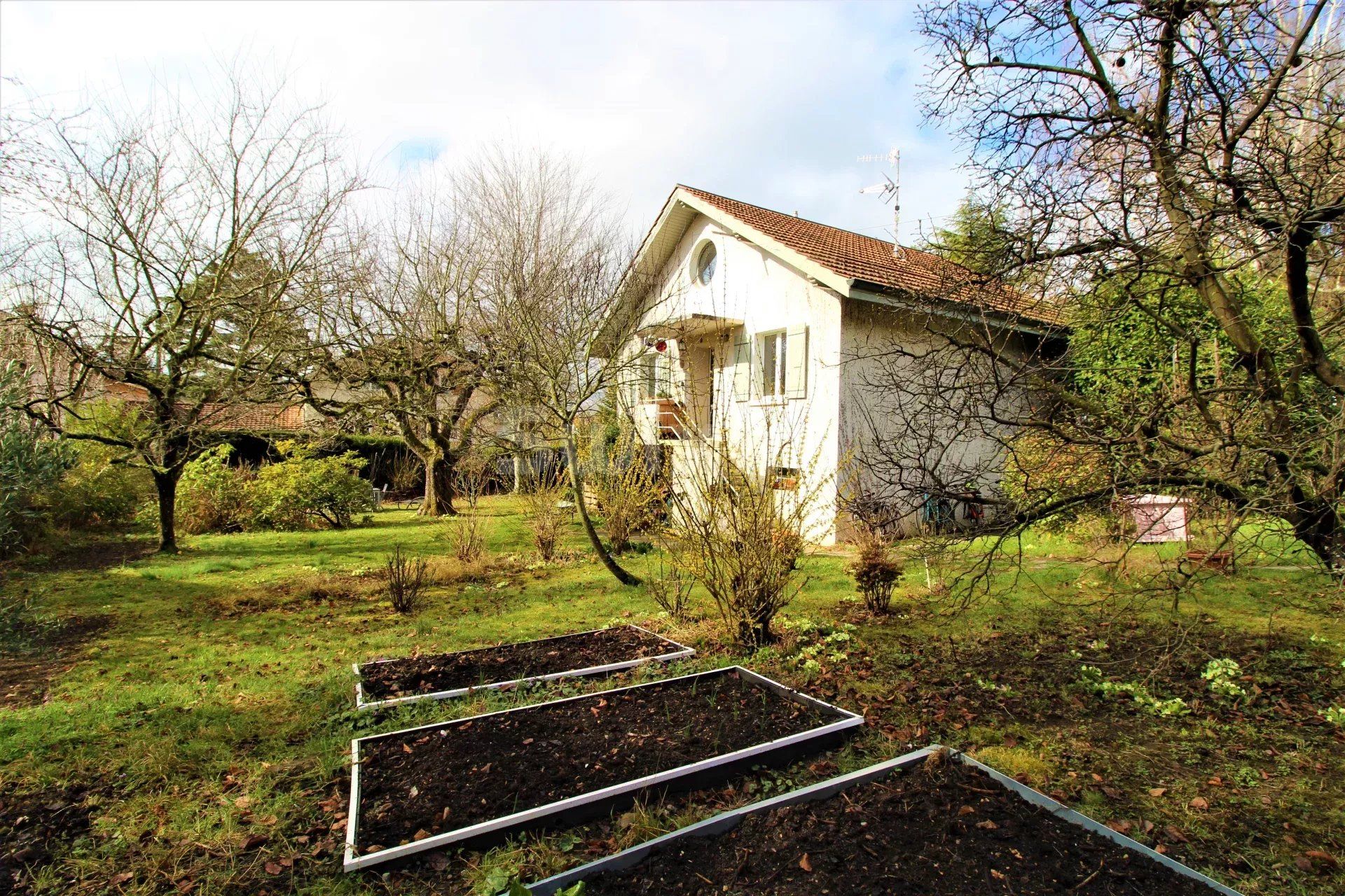 Vente Maison Thônex 7 Pièces 160 m²