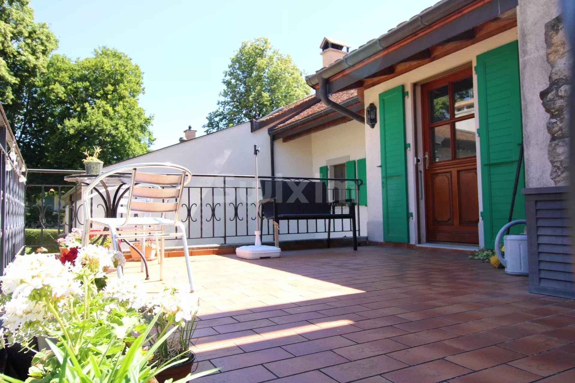 Location Appartement Gingins 5 Pièces 180 m²