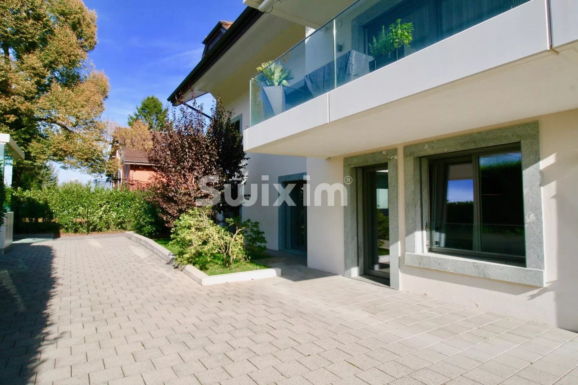 Vermietung B&uuml;ro Coppet 3&nbsp;Zimmer 117&nbsp;m²