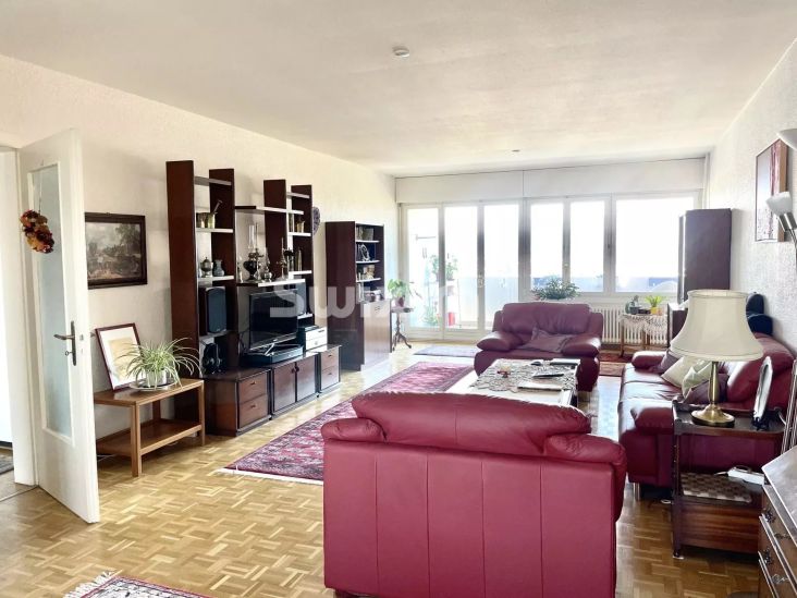 Vermietung Appartement Lancy 5&nbsp;Zimmer 112&nbsp;m²