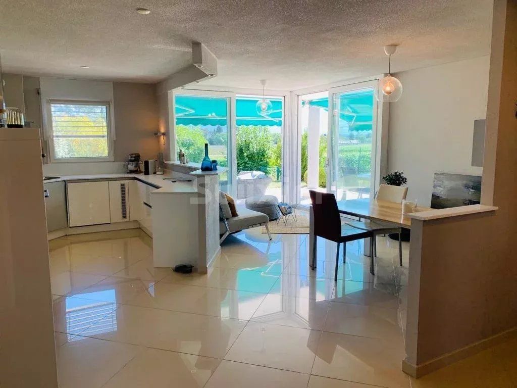 Alquiler Apartamento Coppet 4 Salas 93 m²