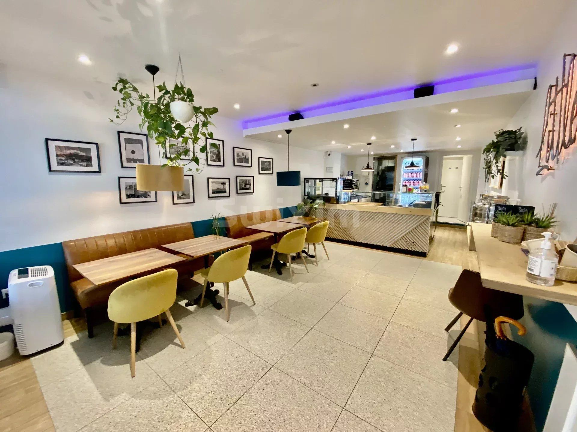 Vendita Locale commerciale Coppet 2 Camere 70 m²