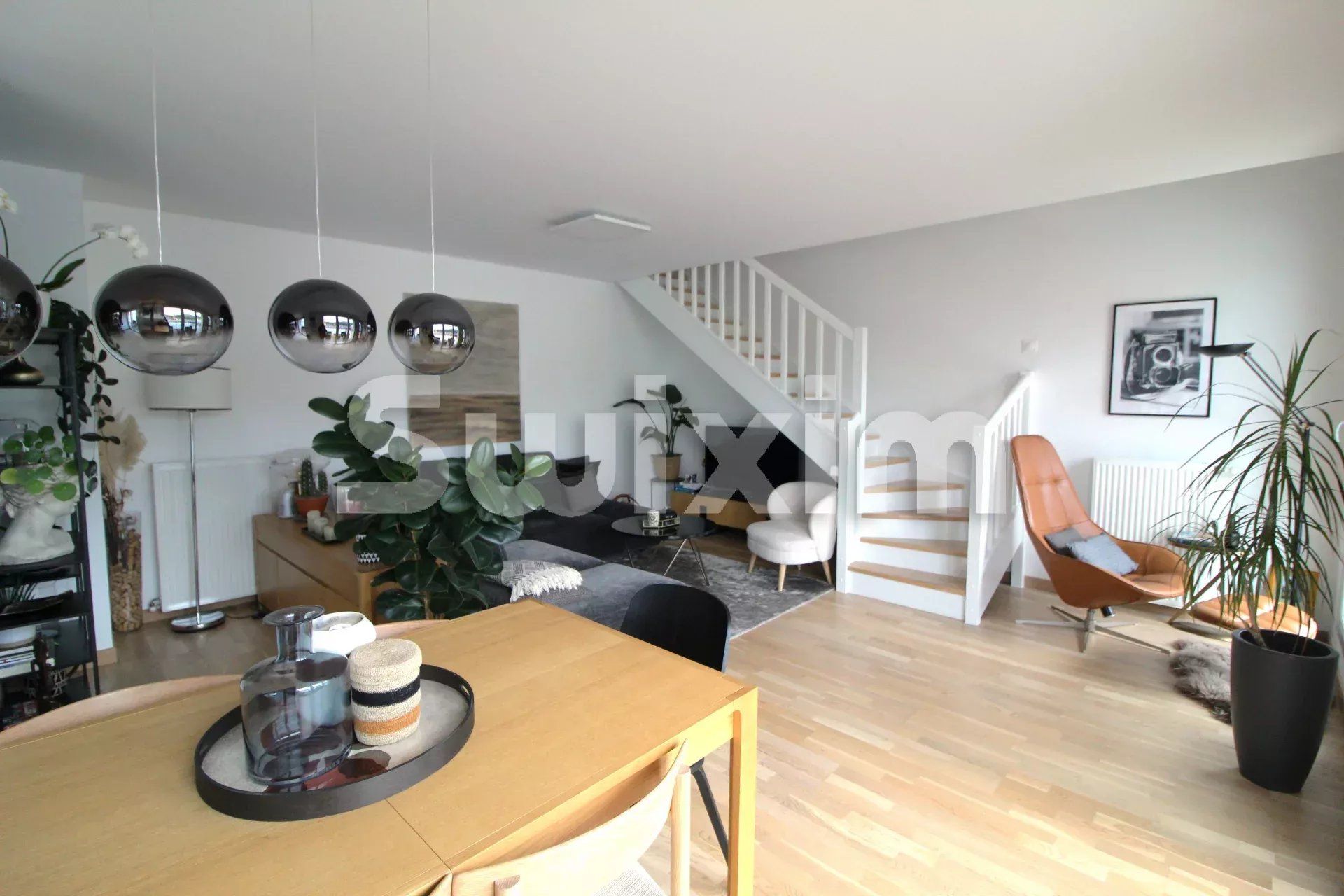 Sale Apartment Aix-les-Bains 5&nbsp;Rooms 116.7&nbsp;m²