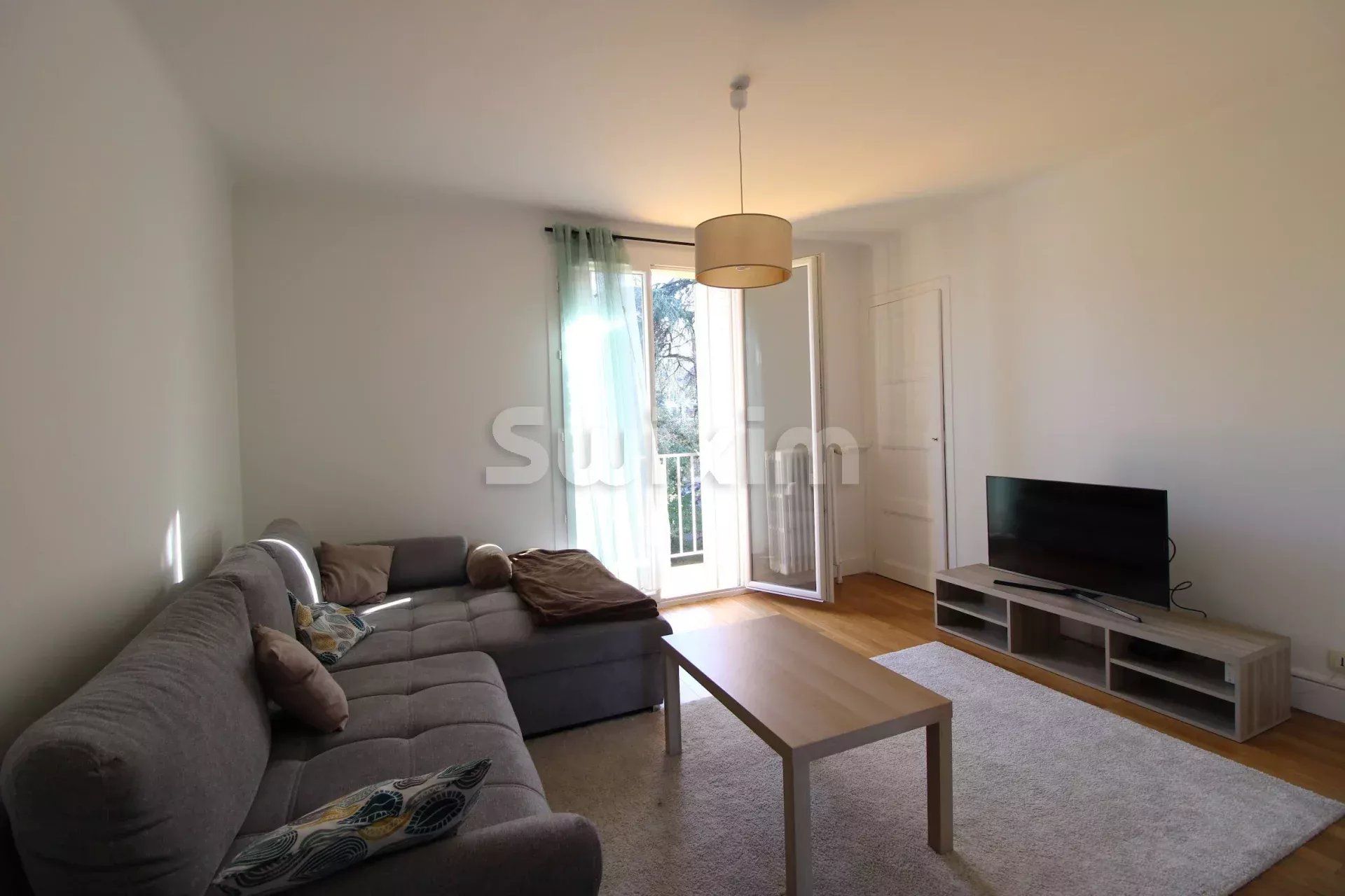 Rental Apartment Chambéry 3 Rooms 70.45 m²