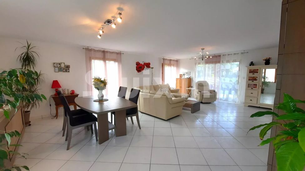 Sale House Aix-les-Bains 6&nbsp;Rooms 230&nbsp;m²