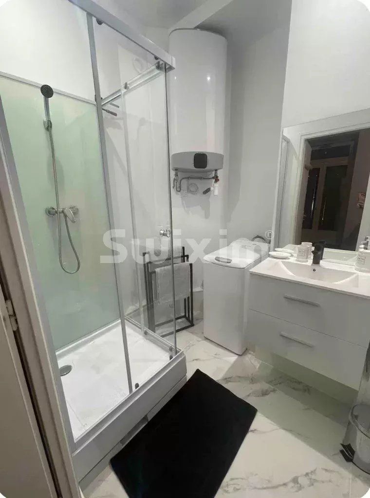 apartment 1 room life annuity on Aix-les-Bains (73100)