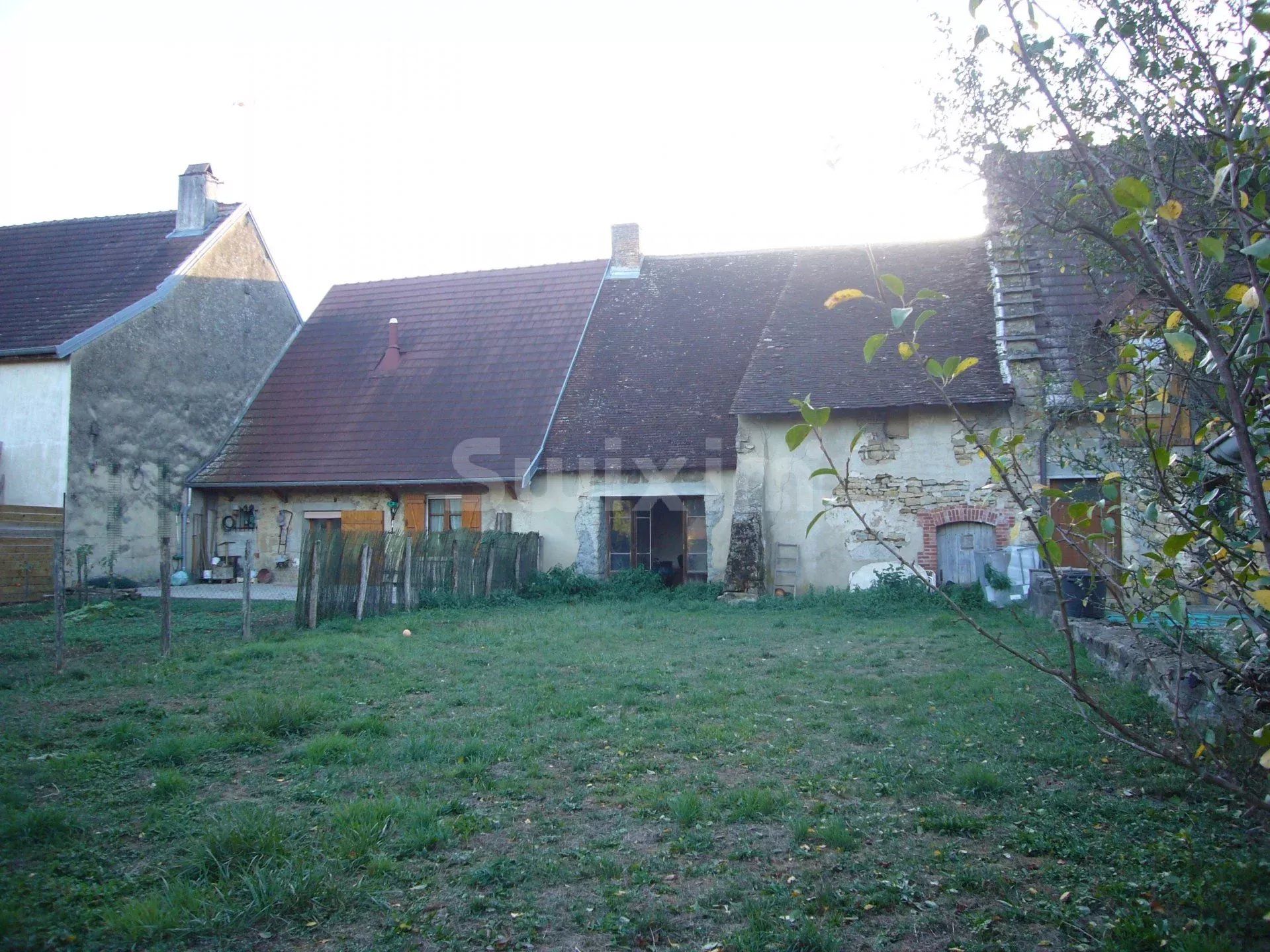 Verkauf Haus Lons-le-Saunier 2 Zimmer 107 m²