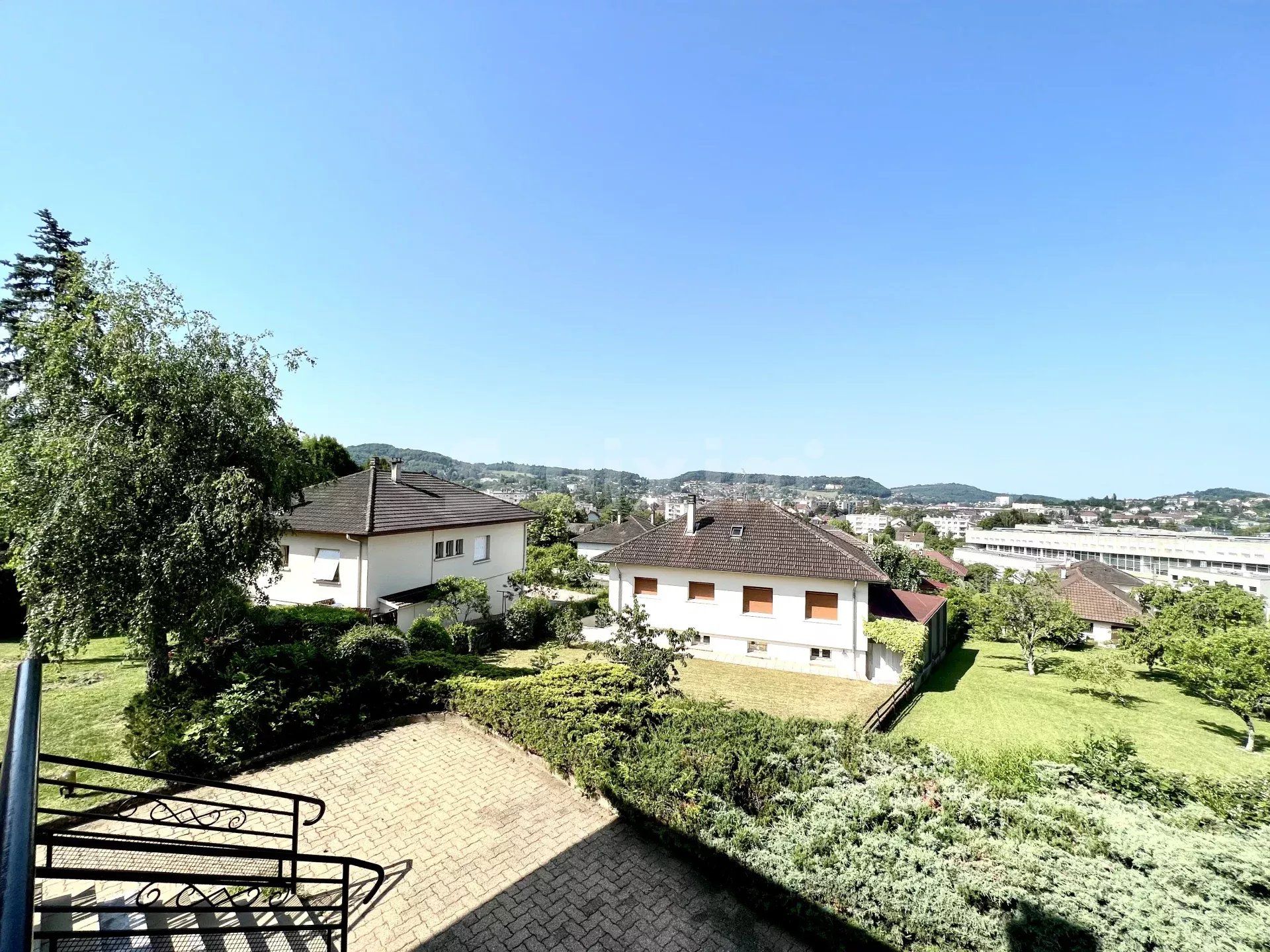 Vente Maison Lons-le-Saunier 5 Pièces 102 m²