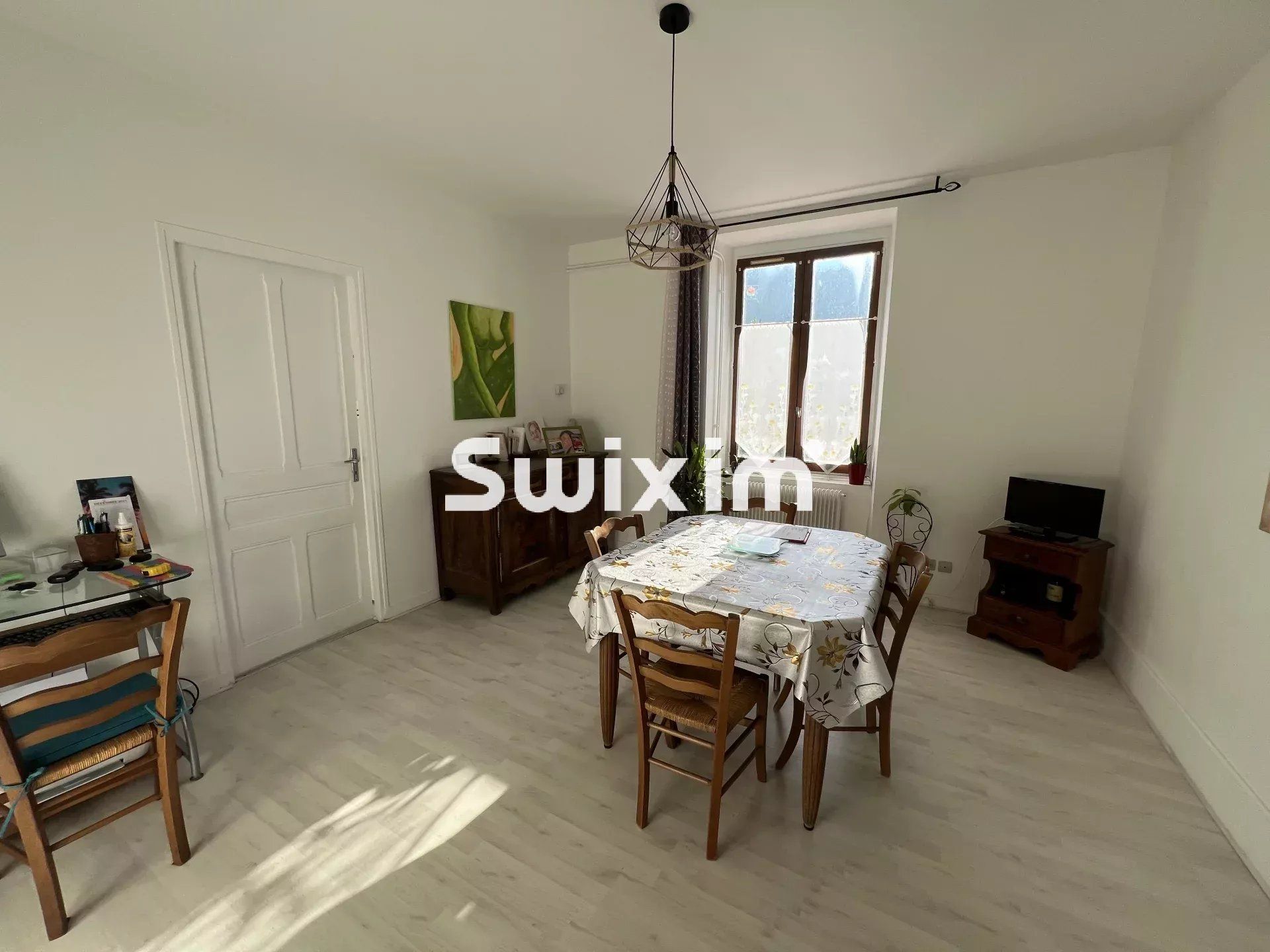 Sale House Lons-le-Saunier 7&nbsp;Rooms 136&nbsp;m²