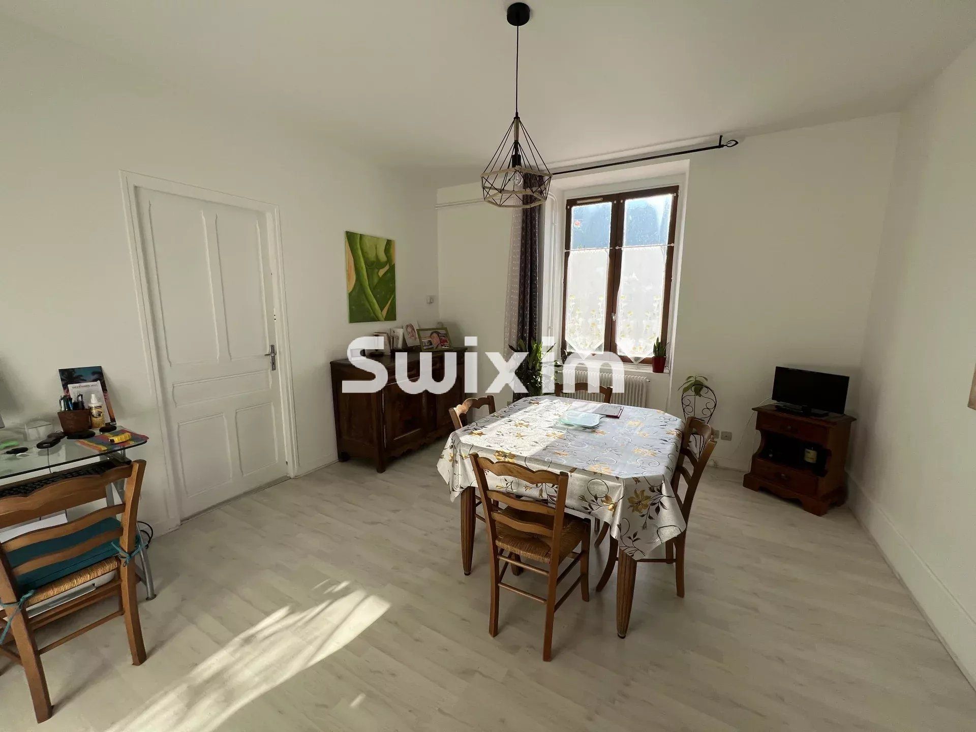 Vente Maison Lons-le-Saunier 7&nbsp;Pièces 136&nbsp;m²