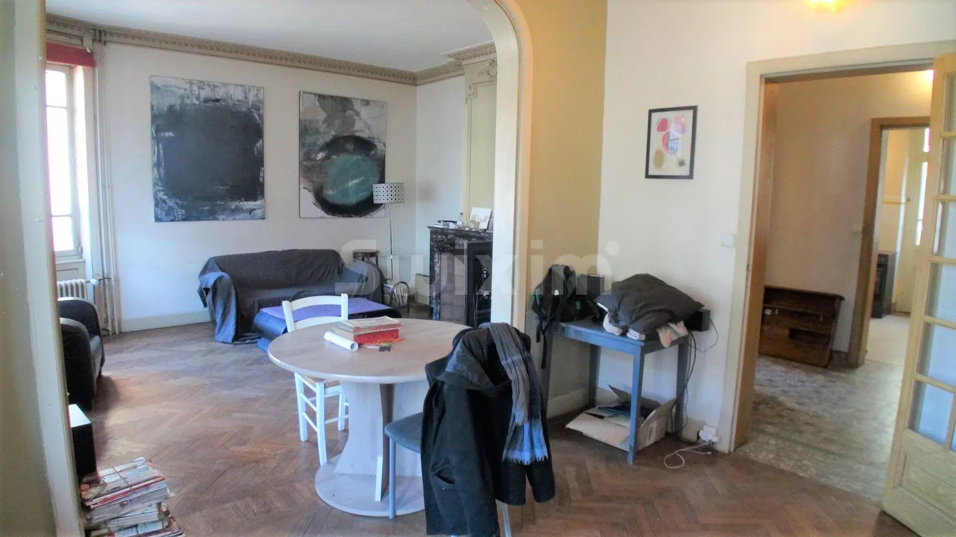 Vente Maison Lons-le-Saunier 9 Pièces 193 m²