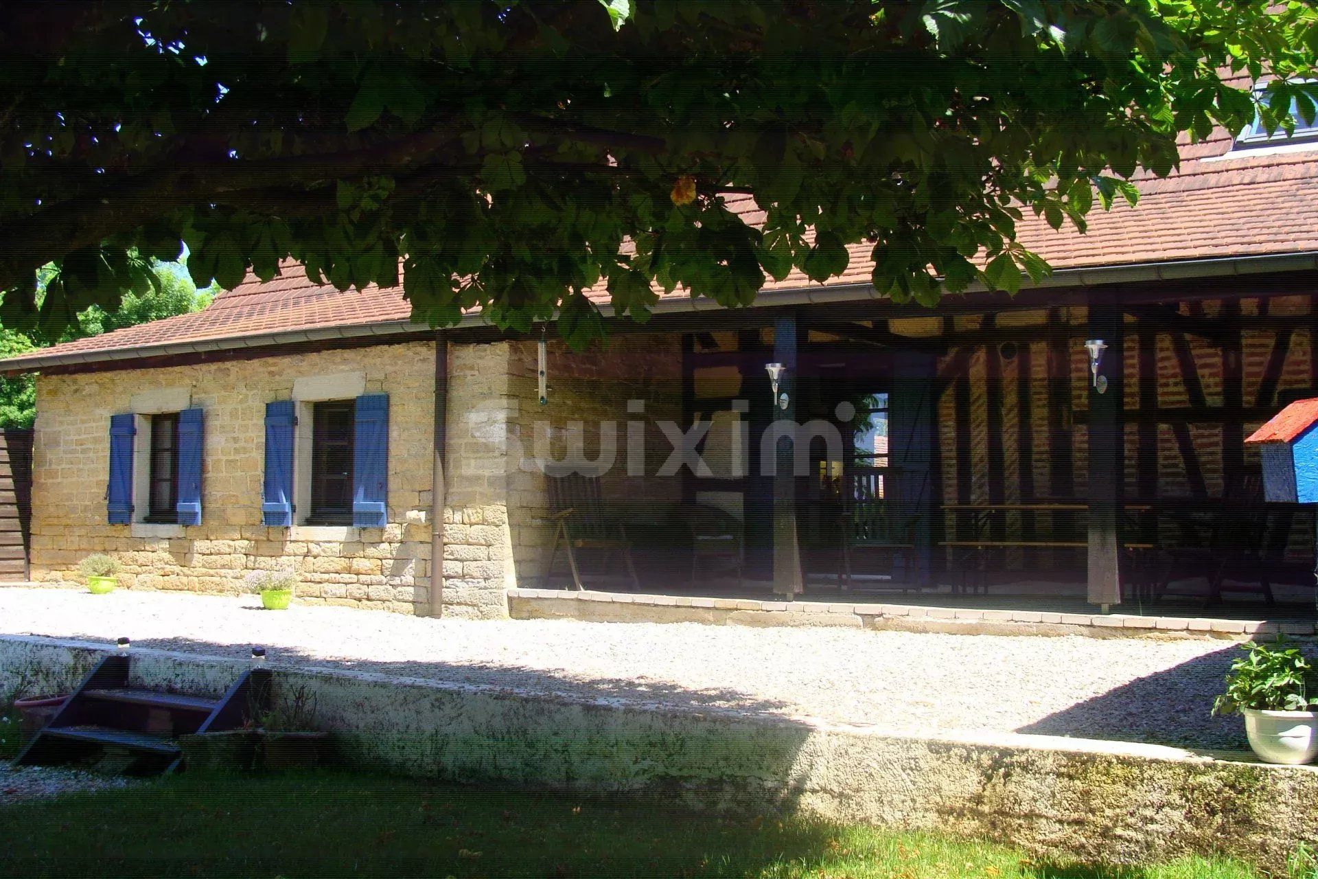 Vente Maison Lons-le-Saunier 5 Pièces 120 m²