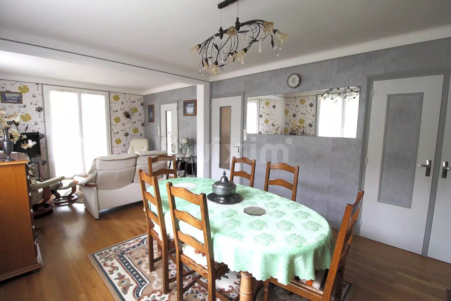 Vente Maison Lons-le-Saunier 5 Pièces 110 m²