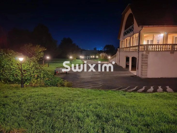 Vente Maison Beaufort 9&nbsp;Pièces 315.66&nbsp;m²