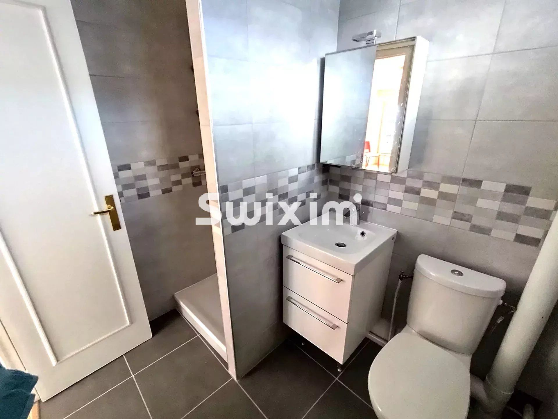 Vente Appartement Lons-le-Saunier 1&nbsp;pièce 30.4&nbsp;m²