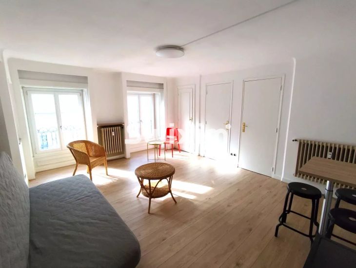 Vente Appartement Lons-le-Saunier 1&nbsp;pièce 30.4&nbsp;m²
