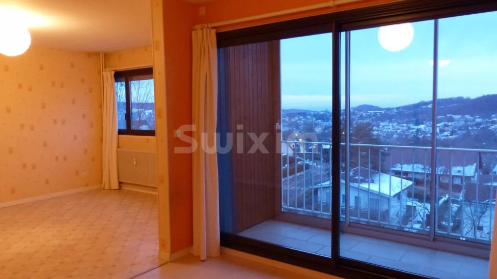 Vente Appartement Lons-le-Saunier 5 Pièces 76 m²