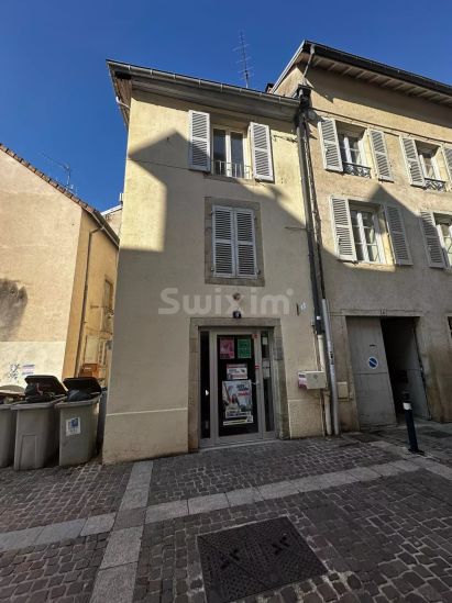 Vente Immeuble Lons-le-Saunier 7 Pièces 242 m²