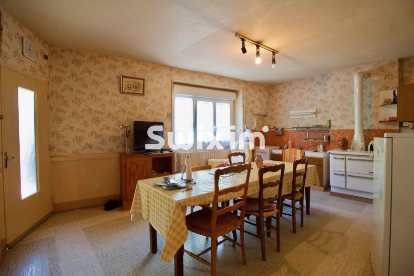 Sale House Lons-le-Saunier 6&nbsp;Rooms 140&nbsp;m²