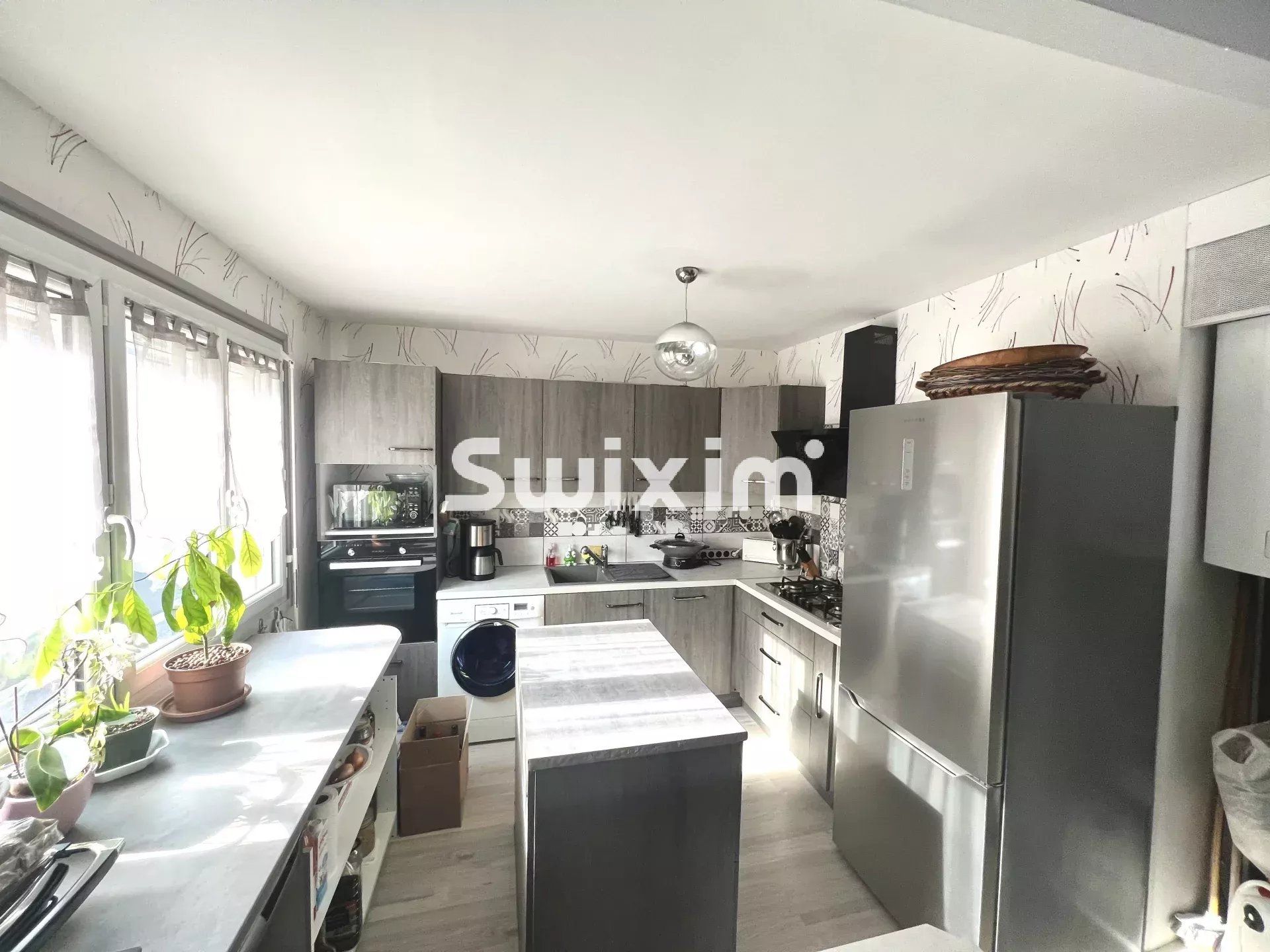 Sale Apartment Lons-le-Saunier 3&nbsp;Rooms 62.69&nbsp;m²