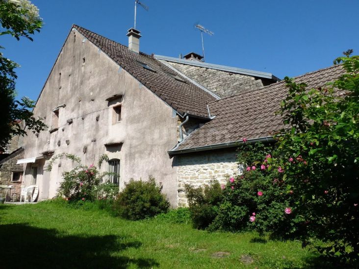 Vente Maison Lons-le-Saunier 6 Pièces 162 m²