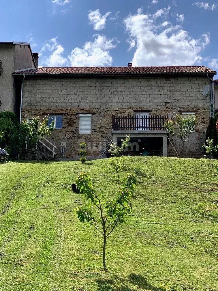 Venta Casa Arinthod 5 Salas