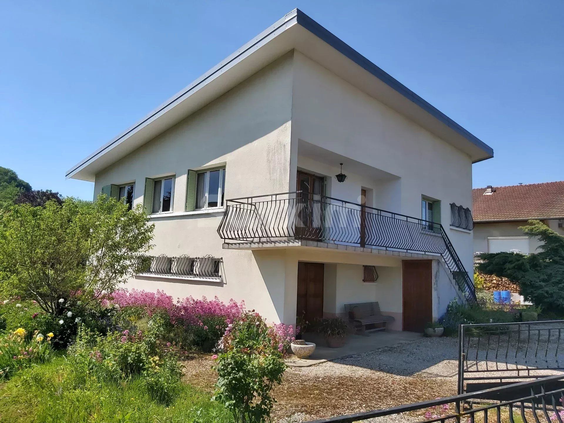 Vente Maison Lons-le-Saunier 5 Pièces 120.38 m²