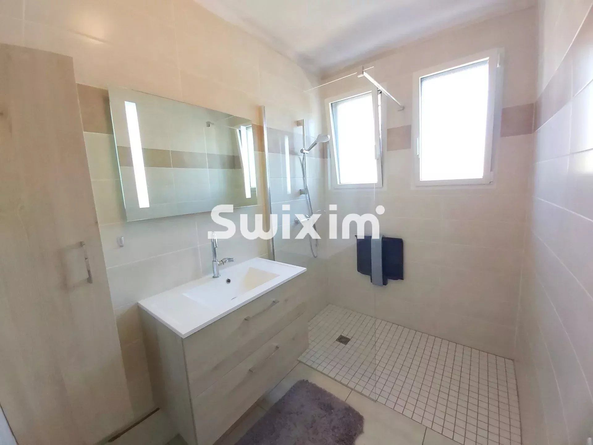 Vendita Casa Lons-le-Saunier 5&nbsp;Camere 120.38&nbsp;m²