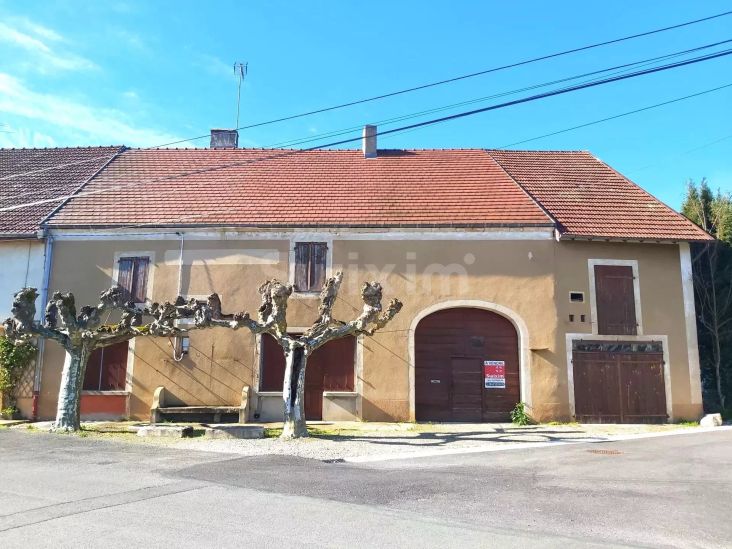 Vente Maison Bletterans 9 Pièces 161.77 m²