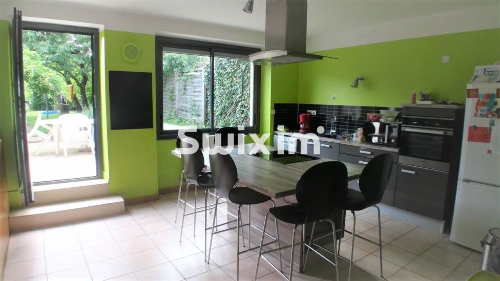 Venda Casa Lons-le-Saunier 7&nbsp;Quartos 160&nbsp;m²